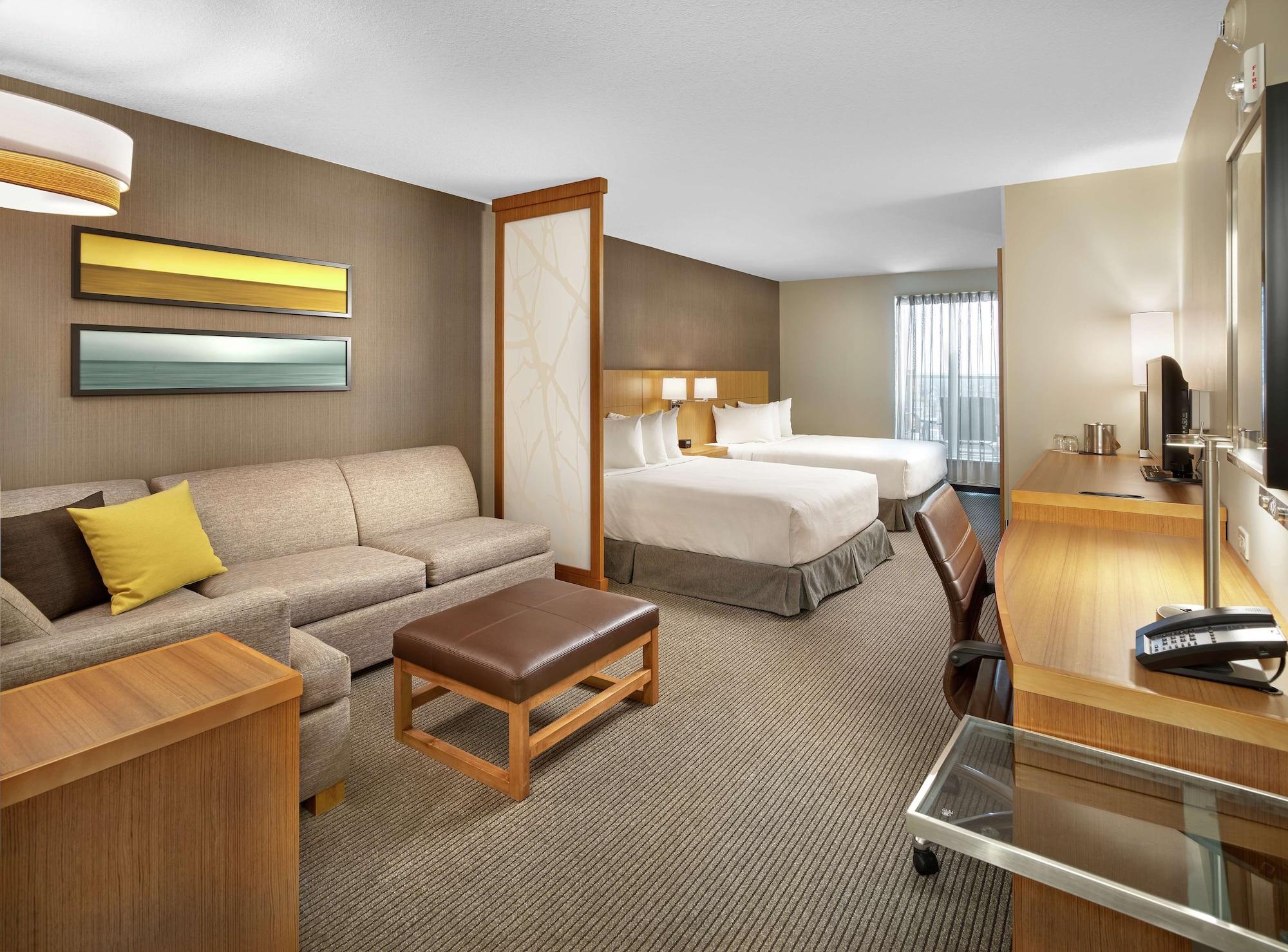 Doubletree By Hilton Edmonton Downtown Hotel Bagian luar foto